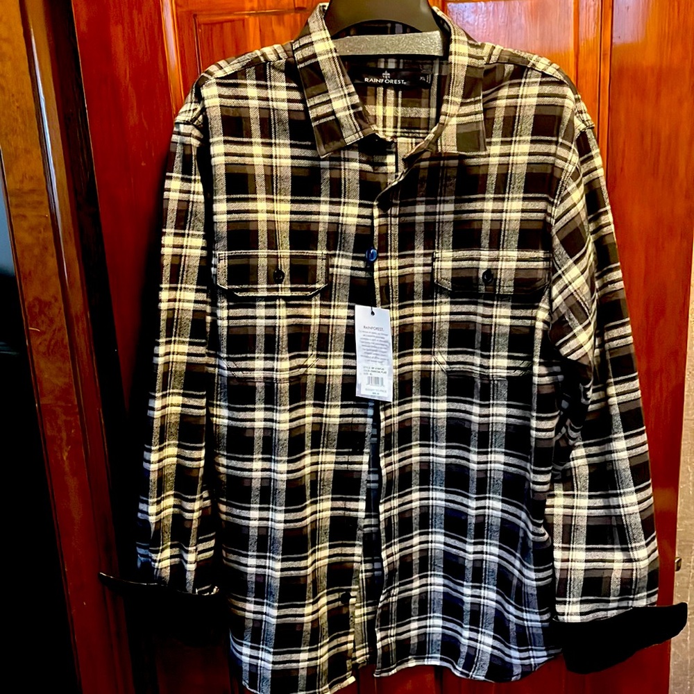 RainForest Charcoal Plaid Flannel Shirt. Mens Size XL. 100% Cotton NWT